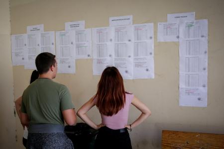 Πανελλήνιες εξετάσεις: Αλαλούμ και αγωνία για 95.000 μαθητές της Β’ Λυκείου | Pagenews.gr Πανελλήνιες εξετάσεις: Αλαλούμ και αγωνία για 95.000 μαθητές της Β’ Λυκείου | Pagenews.gr