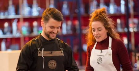 MasterChef 3: Πώς ο Τιμολέων κατάφερε να «εκδικηθεί» τη Σπυριδούλα για χάρη των Twitterάδων (pics&vid) | Pagenews.gr MasterChef 3: Πώς ο Τιμολέων κατάφερε να «εκδικηθεί» τη Σπυριδούλα για χάρη των Twitterάδων (pics&vid) | Pagenews.gr