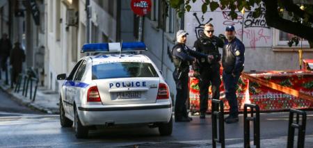 Θεσσαλονίκη: Αντιεξουσιαστές μαχαίρωσαν 29χρονο | Pagenews.gr Θεσσαλονίκη: Αντιεξουσιαστές μαχαίρωσαν 29χρονο | Pagenews.gr