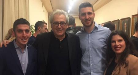 Παράθυρο στο ξέφωτο… | Pagenews.gr Παράθυρο στο ξέφωτο… | Pagenews.gr