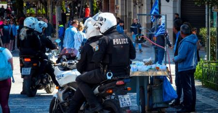 Θεσσαλονίκη: Συνελήφθησαν δύο διακινητών μεταναστών | Pagenews.gr Θεσσαλονίκη: Συνελήφθησαν δύο διακινητών μεταναστών | Pagenews.gr