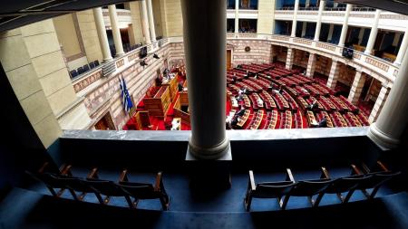 Ζητείται πολιτική ταυτότητα | Pagenews.gr Ζητείται πολιτική ταυτότητα | Pagenews.gr