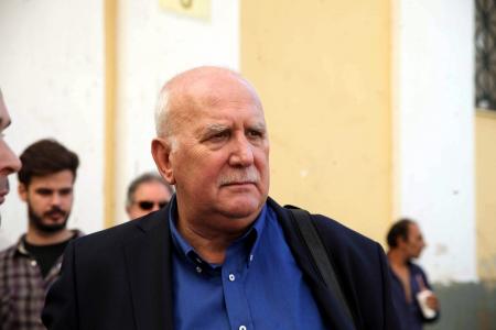 Γιώργος Παπαδάκης: «Κάθαρμα, ζήτα τώρα συγγνώμη» (vid) | Pagenews.gr Γιώργος Παπαδάκης: «Κάθαρμα, ζήτα τώρα συγγνώμη» (vid) | Pagenews.gr