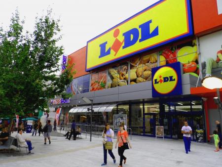Lidl Ελλάς: Επενδύει στη σταδιακή μείωση του πλαστικού υλικού | Pagenews.gr Lidl Ελλάς: Επενδύει στη σταδιακή μείωση του πλαστικού υλικού | Pagenews.gr