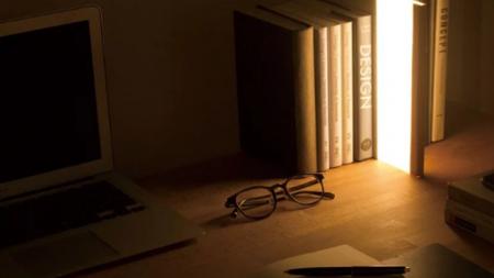 Παγκόσμια Ημέρα Βιβλίου: 10 βιβλία που αξίζει να διαβάσετε | Pagenews.gr Παγκόσμια Ημέρα Βιβλίου: 10 βιβλία που αξίζει να διαβάσετε | Pagenews.gr