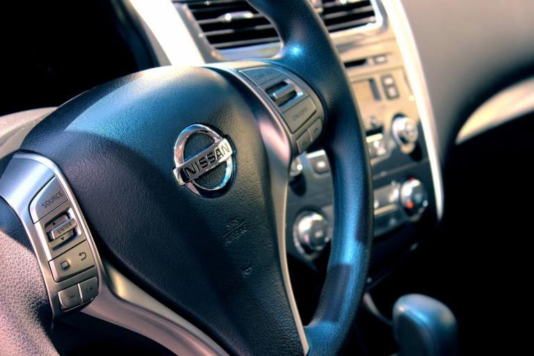 Nissan: Πρωτοποριακό σύστημα στο νέο Skyline – Οδήγηση στον αυτοκινητόδρομο χωρίς κράτημα του τιμονιού