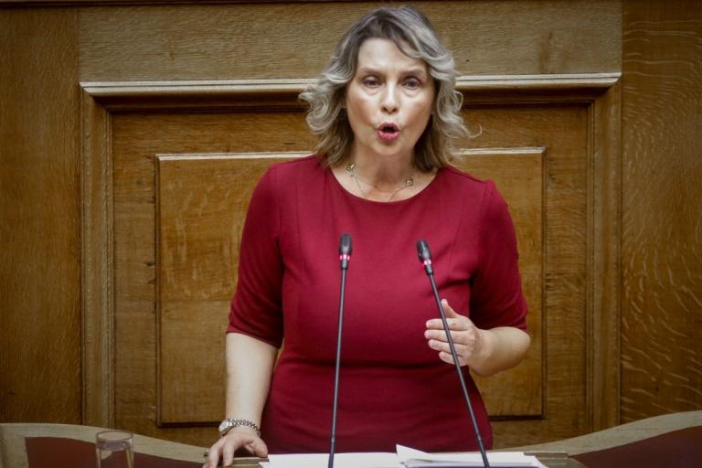 Κατερίνα Παπακώστα: Ανατροπή – Δεν κατεβαίνει με τον ΣΥΡΙΖΑ στις εκλογές