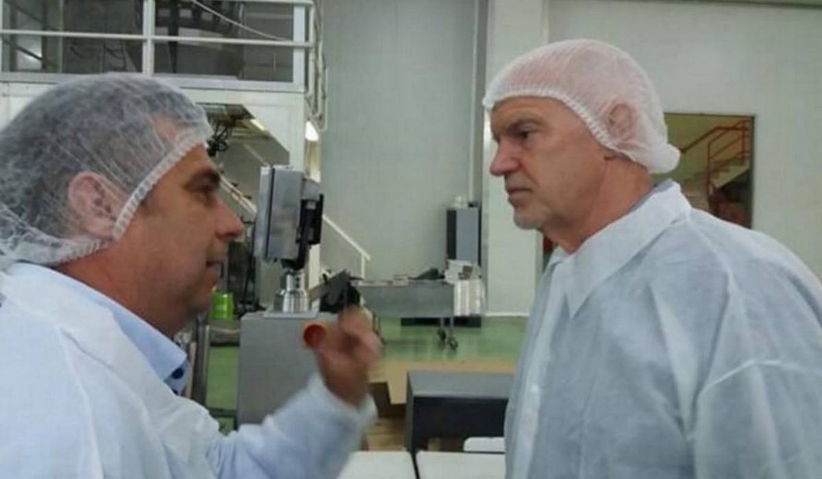 Εμφάνιση έκπληξη από τον Γιώργο Παπανδρέου: Το λουκ που ξάφνιασε (ΦΩΤΟ)