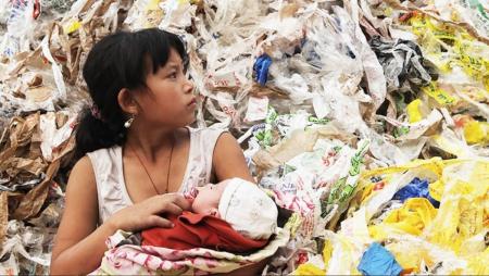 «Plastic China»: Προβολή του ντοκιμαντέρ σε Θεσσαλονίκη και Αθήνα από το Kinderdocs | Pagenews.gr «Plastic China»: Προβολή του ντοκιμαντέρ σε Θεσσαλονίκη και Αθήνα από το Kinderdocs | Pagenews.gr
