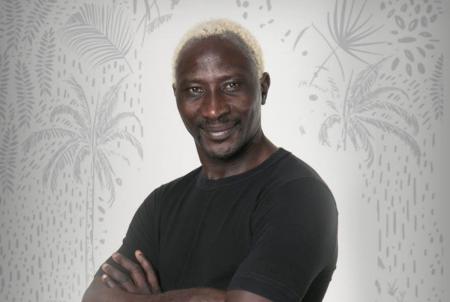 Survivor 3: Η μεγάλη είσοδος του Πάτρικ Ογκουνσότο (vid) | Pagenews.gr Survivor 3: Η μεγάλη είσοδος του Πάτρικ Ογκουνσότο (vid) | Pagenews.gr