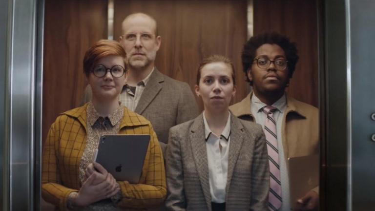 Apple: Η απίθανη διαφήμιση με το κουτί της πίτσας (vid)