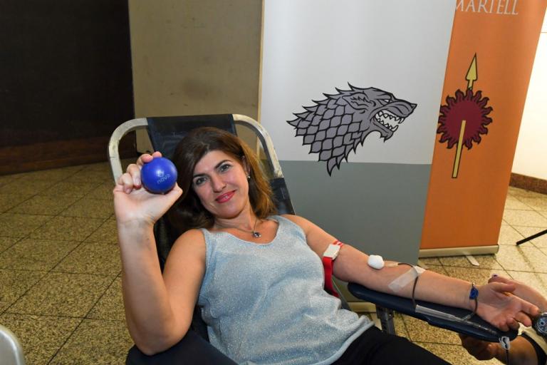 Bleed For The Throne: Με μεγάλη επιτυχία ολοκληρώθηκε η δράση εθελοντικής αιμοδοσίας από τη Nova και το Ε.ΚΕ.Α