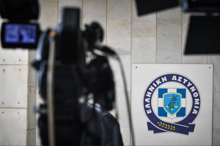 Προσοχή: Η αστυνομία προειδοποιεί για παραπλανητικά μηνύματα που την εμφανίζουν ως αποστολέα