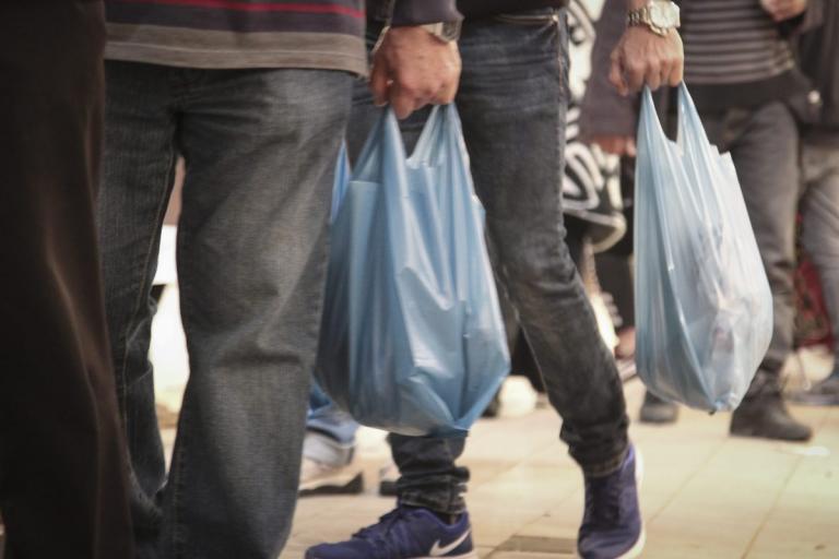 Μεγάλο Σάββατο σούπερ μάρκετ: Το ωράριο λειτουργίας τους για τις τελευταίες αγορές