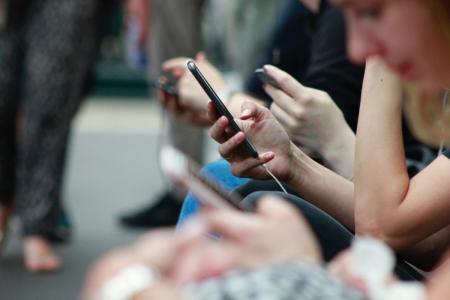 Τα έξι σημάδια που δείχνουν ότι σας έχουν χακάρει το κινητό | Pagenews.gr Τα έξι σημάδια που δείχνουν ότι σας έχουν χακάρει το κινητό | Pagenews.gr