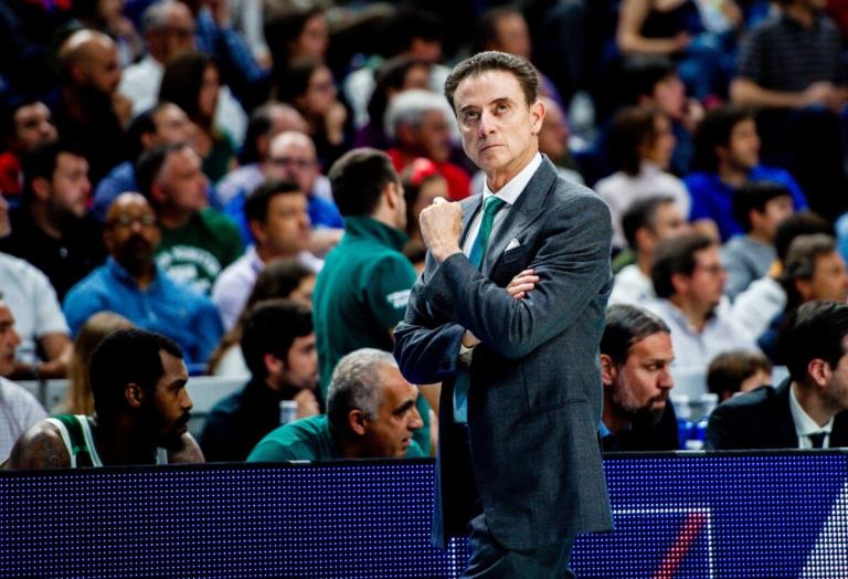 Ρικ Πιτίνο: Διεκδικεί αποζημίωση 40 εκατομμυρίων δολαρίων