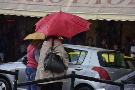 Πρόγνωση καιρού: Βροχές και χαλάζι την Παρασκευή – Ανεβαίνει η θερμοκρασία από το Σάββατο | Pagenews.gr Πρόγνωση καιρού: Βροχές και χαλάζι την Παρασκευή – Ανεβαίνει η θερμοκρασία από το Σάββατο | Pagenews.gr