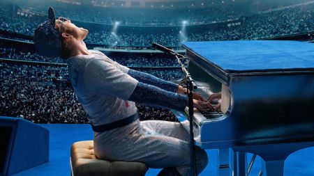 Rocketman: Ο Έλτον Τζον στην «στρατόσφαιρα» της δόξας | Pagenews.gr Rocketman: Ο Έλτον Τζον στην «στρατόσφαιρα» της δόξας | Pagenews.gr