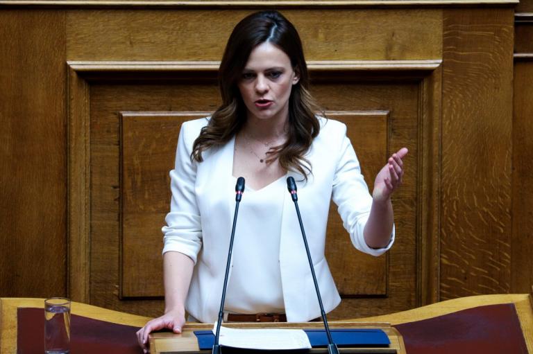13η σύνταξη: Μπαίνει απόψε στους λογαριασμούς των δικαιούχων