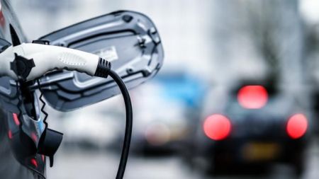 Volkswagen: Δυσκολίες στην προμήθεια μπαταριών στα ηλεκτρικά αυτοκίνητα | Pagenews.gr Volkswagen: Δυσκολίες στην προμήθεια μπαταριών στα ηλεκτρικά αυτοκίνητα | Pagenews.gr