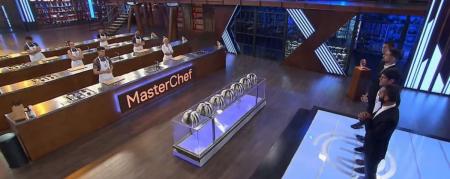 MasterChef spoiler 16/5/19: Πρώην παίκτης «αδειάζει» την Σπυριδούλα (vid) | Pagenews.gr MasterChef spoiler 16/5/19: Πρώην παίκτης «αδειάζει» την Σπυριδούλα (vid) | Pagenews.gr