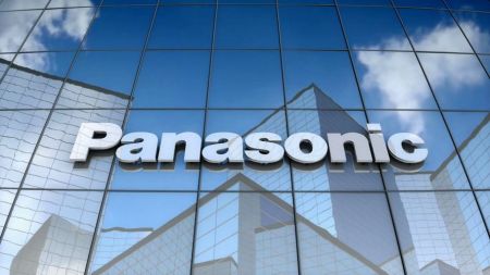 Panasonic: Αναστέλλει την συνεργασία της με την Huawei | Pagenews.gr Panasonic: Αναστέλλει την συνεργασία της με την Huawei | Pagenews.gr