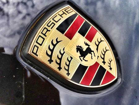 Porsche: Τσουχτερό πρόστιμο για το σκάνδαλο των κινητήρων ντίζελ | Pagenews.gr Porsche: Τσουχτερό πρόστιμο για το σκάνδαλο των κινητήρων ντίζελ | Pagenews.gr