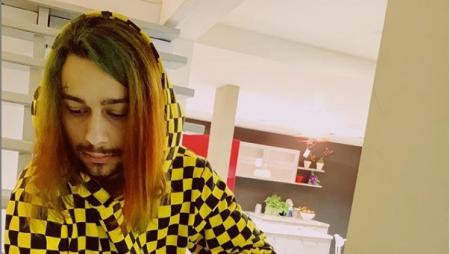Sin Boy: Ποιος είναι ο ερμηνευτής του «Mama» | Pagenews.gr Sin Boy: Ποιος είναι ο ερμηνευτής του «Mama» | Pagenews.gr