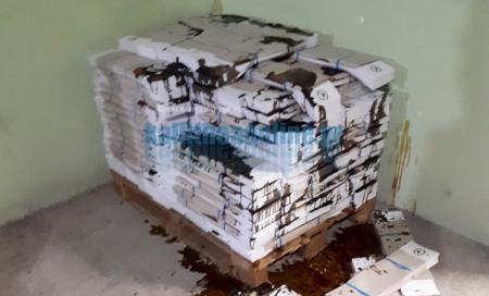 Δημοτικές εκλογές 2019: Κατέστρεψαν τα ψηφοδέλτια της Χρυσής Αυγής στην Καλλιθέα | Pagenews.gr Δημοτικές εκλογές 2019: Κατέστρεψαν τα ψηφοδέλτια της Χρυσής Αυγής στην Καλλιθέα | Pagenews.gr