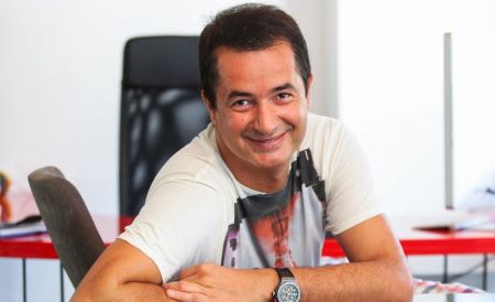 Survivor: Που «κολλάει» η συμφωνία του Ατζούν με τον ΑΝΤ1 | Pagenews.gr Survivor: Που «κολλάει» η συμφωνία του Ατζούν με τον ΑΝΤ1 | Pagenews.gr