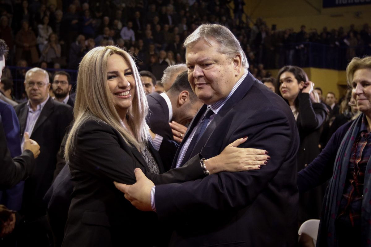 Ο κυνισμός του κ. Βενιζέλου και η αφέλεια ( ; ) της κ. Γεννηματά
