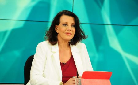 Άγριο κράξιμο στο Twitter για την εκπομπή της Αρκιβοπούλου | Pagenews.gr Άγριο κράξιμο στο Twitter για την εκπομπή της Αρκιβοπούλου | Pagenews.gr