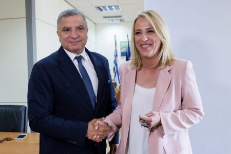 Δούρου – Πατούλης: Αμοιβαία συνεργασία για το καλό των πολιτών και της Αττικής | Pagenews.gr Δούρου – Πατούλης: Αμοιβαία συνεργασία για το καλό των πολιτών και της Αττικής | Pagenews.gr