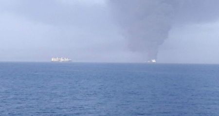 Κόλπος του Ομάν: Εκρήξεις σε δύο τάνκερ – Παγκόσμιος συναγερμός | Pagenews.gr Κόλπος του Ομάν: Εκρήξεις σε δύο τάνκερ – Παγκόσμιος συναγερμός | Pagenews.gr