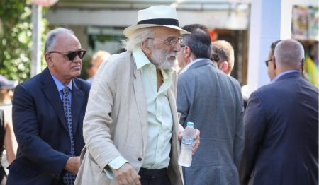 Αλέξανδρος Λυκουρέζος: «Έχω πληγωθεί και στεναχωρηθεί πολύ» (vid) | Pagenews.gr Αλέξανδρος Λυκουρέζος: «Έχω πληγωθεί και στεναχωρηθεί πολύ» (vid) | Pagenews.gr