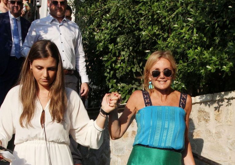Μαρέβα Μητσοτάκη: Ανέβασε φωτογραφία από τον γάμο Μπαλατσινού – Κικίλια