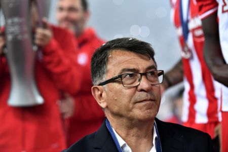 Τάκης Λεμονής: Σειρήνες από Αίγυπτο για τον Έλληνα τεχνικό | Pagenews.gr Τάκης Λεμονής: Σειρήνες από Αίγυπτο για τον Έλληνα τεχνικό | Pagenews.gr