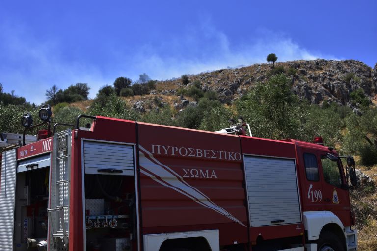 Φωτιά: Μεγάλη πυρκαγιά στο Μαρκόπουλο