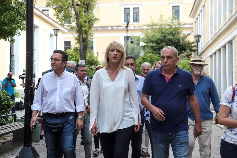Ρένα Δούρου: «Αλλαγή μέσα από διάλογο με τους πολίτες»