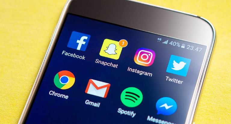 Facebook – Instagram: Πολλά προβλήματα στα δημοφιλή social media