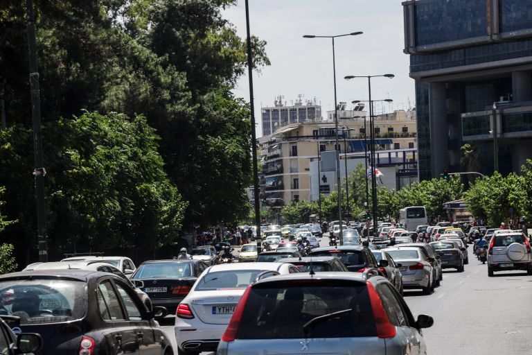 Σεισμός: «Κομφούζιο» στο κέντρο της Αθήνας και όχι μόνο