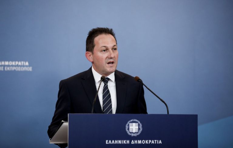 Στέλιος Πέτσας: Ανακοίνωσε τα τρία πρώτα νομοσχέδια και τα μέτρα στήριξης για τους πυρόπληκτους