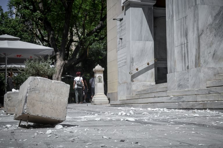Σεισμός στην Αθήνα: Ξεπερνούν τις 2000 οι δηλώσεις ζημιών στις ασφαλιστικές εταιρείες