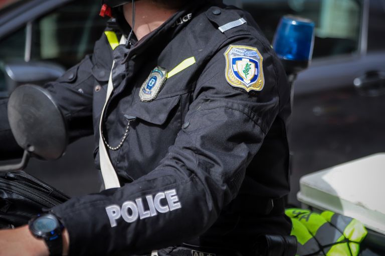 Σεισμός Τώρα: Κλειστή η περιφερειακή Αιγάλεω και στα δύο ρεύματα – Έπεσαν βράχια στο δρόμο