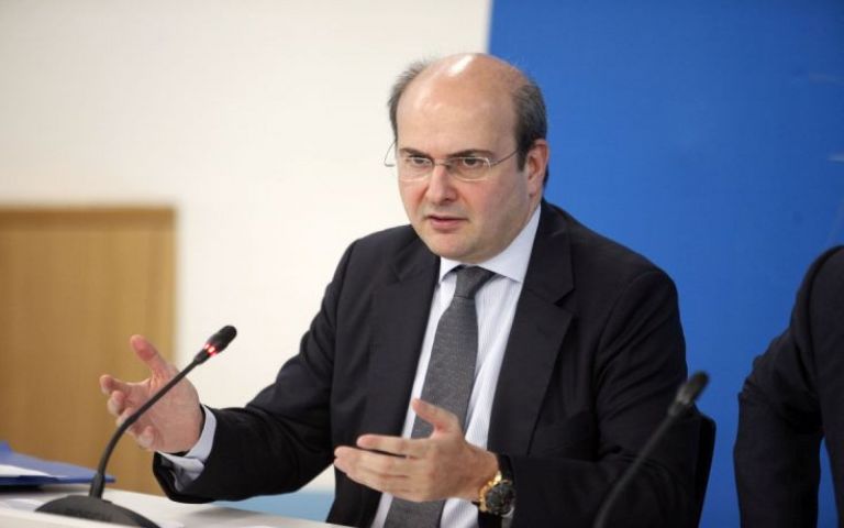Κωστής Χατζηδάκης: Η ΔΕΗ δεν έχει χρήματα ούτε για να αγοράσει κολώνες