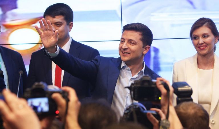 Ουκρανία: Νίκη για το κόμμα του Ζελένσκι δείχνουν τα exit poll