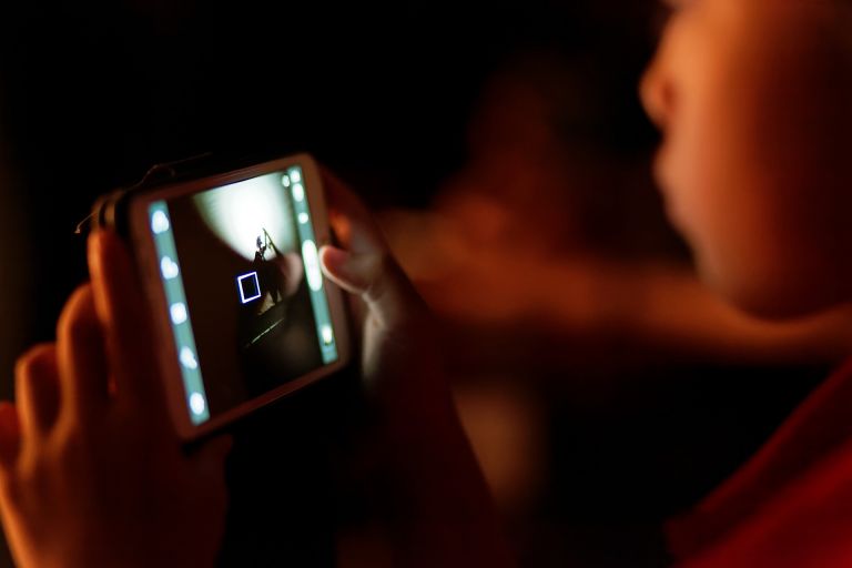 Γονείς προσοχή: Αυτά είναι 15 mobile apps που μπορούν να χρησιμοποιηθούν για στοχοποίηση παιδιών