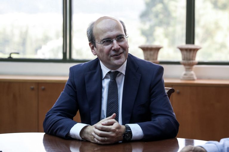 Κωστής Χατζηδάκης: «Πελάτες της ΔΕΗ με χρέη παριστάνουν τους αναξιοπαθούντες»