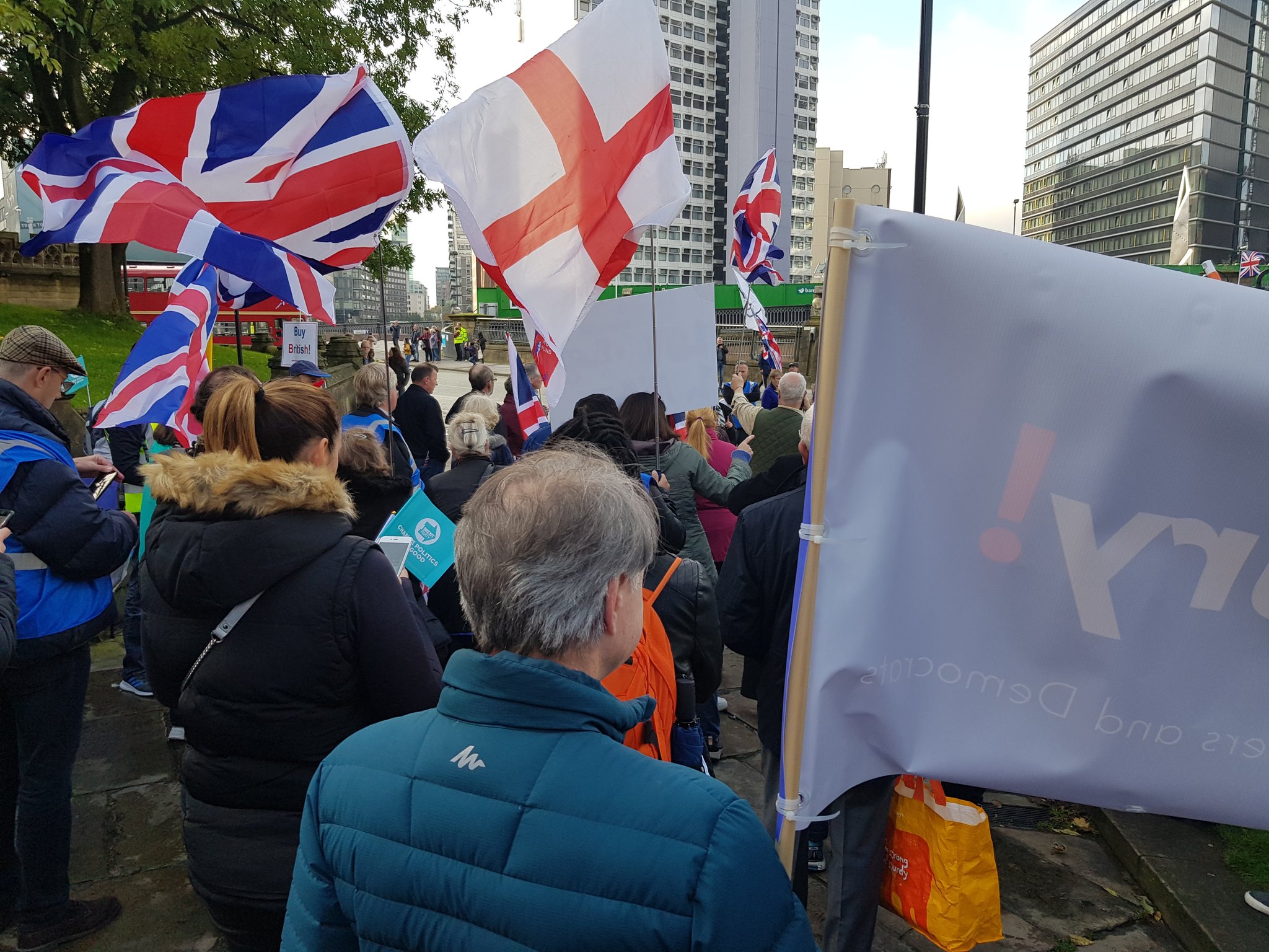 ΕΛΛΑΣ και Μεγάλη Βρετανία