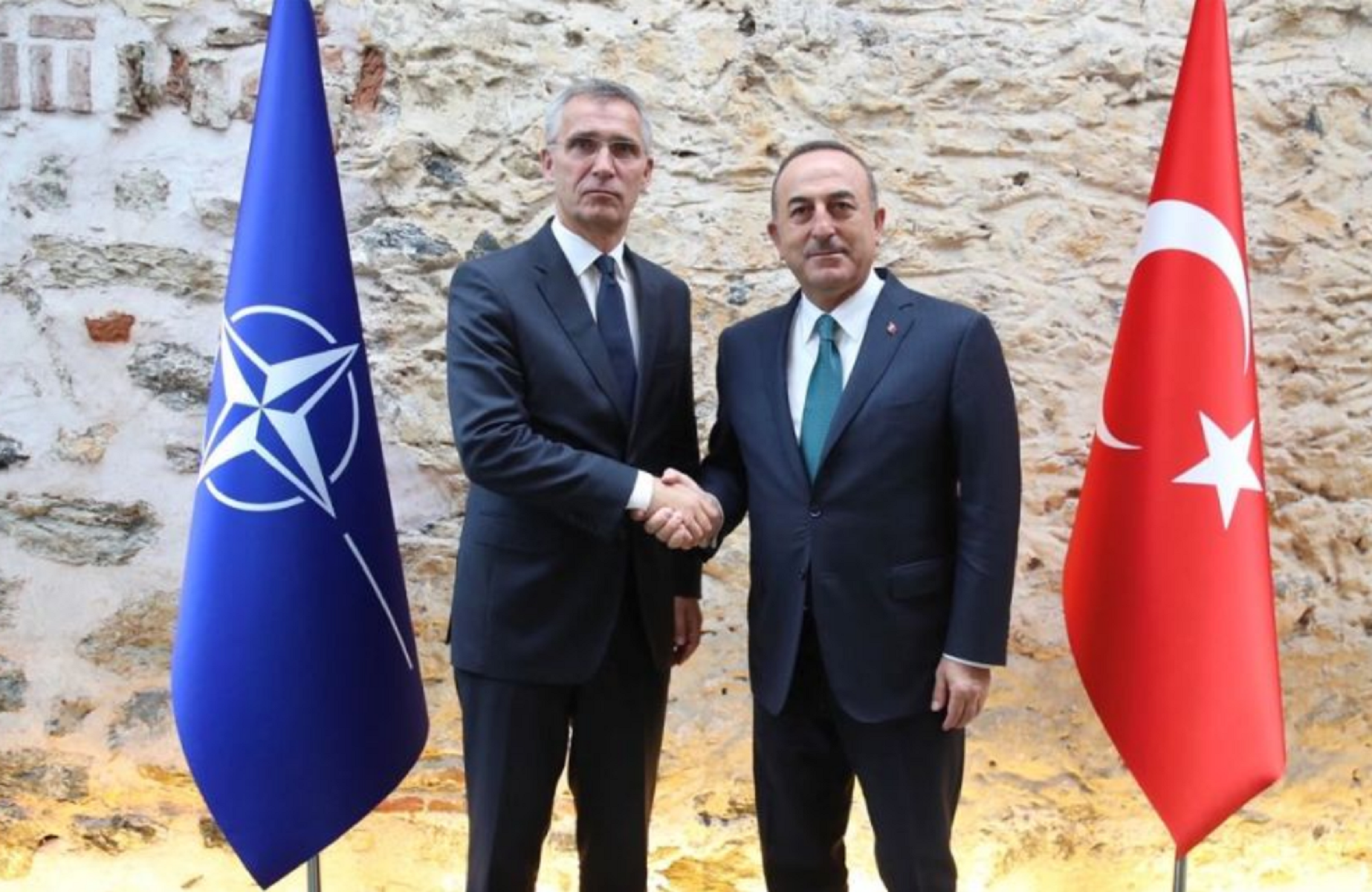 ΝΑΤΟ: Εγκεφαλικά νεκρό ή ζόμπι;